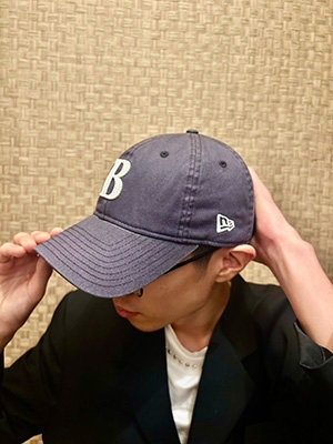 “BARNEYS” NEW ERAコラボレーション ロゴキャップ NAVY