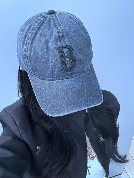 “BARNEYS” NEW ERAコラボレーション ロゴキャップ BLACK