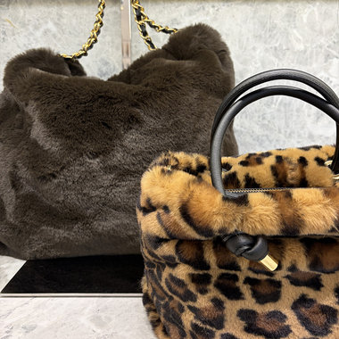 WOMEN'S BAG COLLECTION