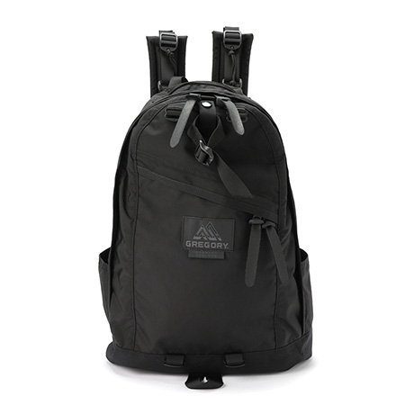 BARNEYS NEW YORK designed by TOMOHIRO KONNO <グレゴリー>コラボレート バッグパック ”DAY PACK”