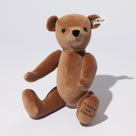 KVADRAT/RAF SIMONS<クヴァドラ/ラフ シモンズ> ベルベットテディベア