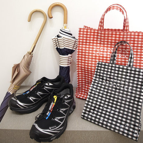 2026 BARNEYS NEW YORK ”RAINY REFRESH“～おしゃれに雨の季節を楽しむアイテムをご紹介～