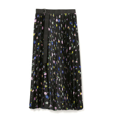 SACAI<サカイ> フローラル柄プリーツスカート