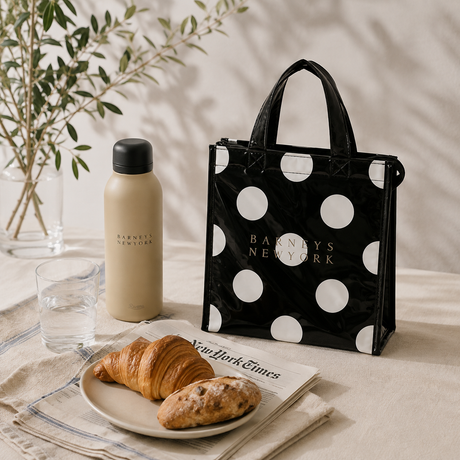 BARNEYS NEW YORKロゴ入りPVC保冷トートバッグ／ドット柄