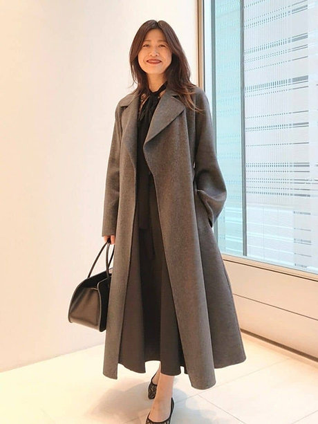 OUTER STYLE③｜ローブコートで、冬も軽やかに